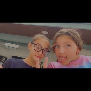 Meet your Posher, Mckenzie